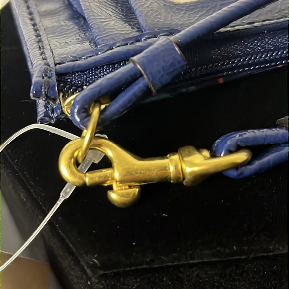 NWT Coach *RARE* Fun Graffiti Limited Edition Heart Logo ID Holder Wristlet - Picture 7 of 8